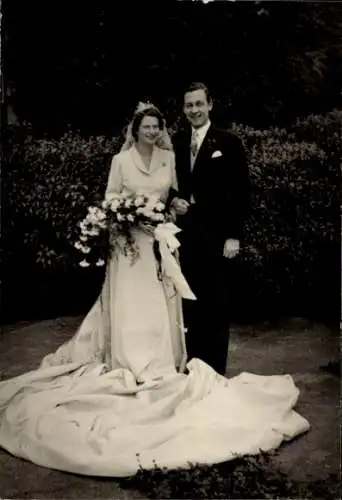 Ak Prinz und Prinzessin Ernst August von Hannover, Hochzeit 4. September 1951