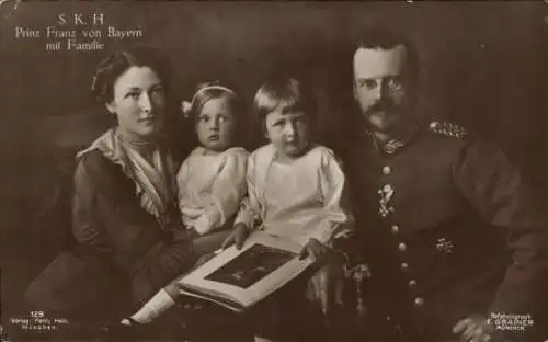 Ak Prinz Franz von Bayern mit Familie, Gruppenportrait