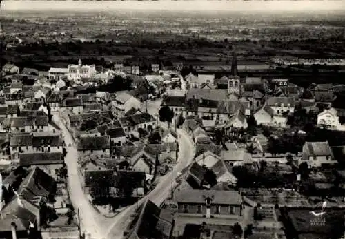 Ak Domerat Allier, Le Bourg