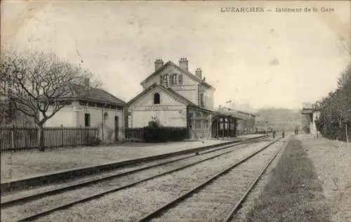 Ak Luzarches Val d’Oise, Bahnhof