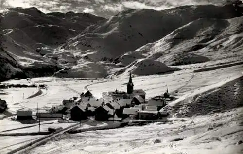 Ak Realp Uri Schweiz, Gesamtansicht, Winter, Urserntal