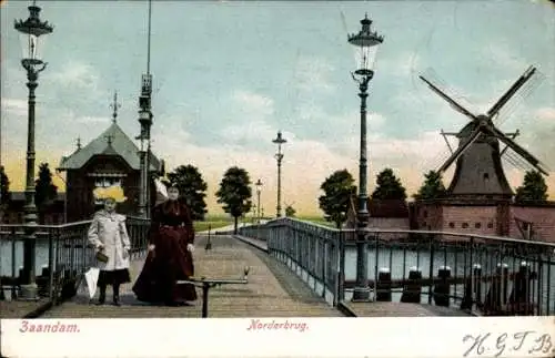 Ak Zaandam Zaanstad Nordholland, Norderbrug, in Tracht