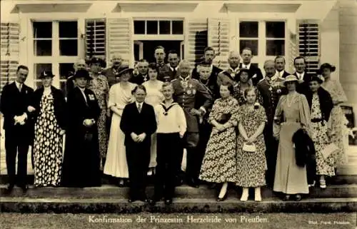 Ak Prinzessin Herzeleide von Preußen, Konfirmation