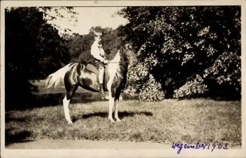 Foto Ak Prinz Alexander Ferdinand, Sohn des Prinzen August Wilhelm von Preußen