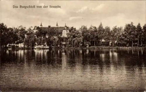 Ak Krummensee Mittenwalde in der Mark, Burgschloss von der Seeseite