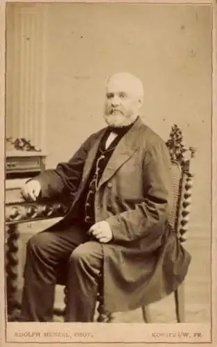 CdV Chojnice Konitz Westpreußen, Portrait von einem Mann am Schreibtisch