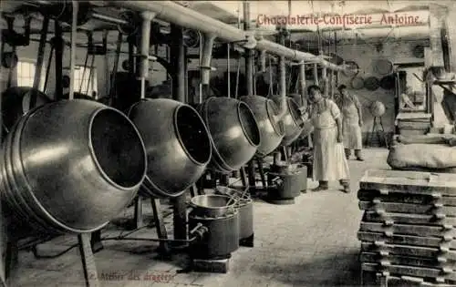 Ak Brüssel Brüssel, Chocolaterie Confiserie Antoine, Atellier des Dragees