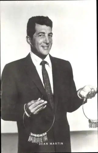 Ak Schauspieler Dean Martin, Portrait, Sänger, Film Die Brüder Koromasow
