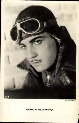 Ak Schauspieler Ramon Novarro, Portrait