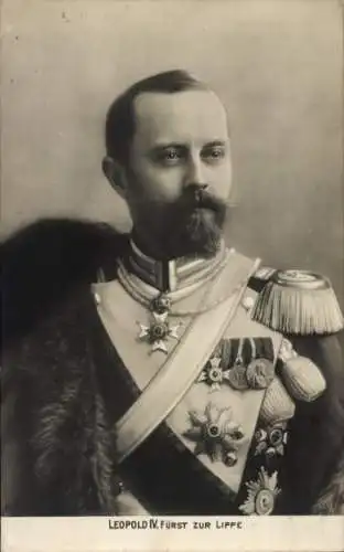 Ak Fürst Leopold IV zur Lippe, Portrait, Uniform