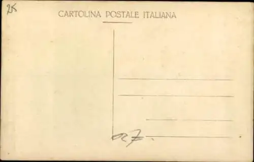 Foto Ak Erotik, Frauenakt, nackte Frau vor einem Paravent, Strümpfe, Busen