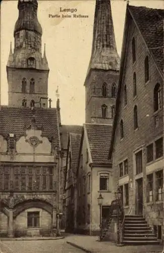 Ak Lemgo in Lippe, Rathaus, Türme, Treppe, Laterne