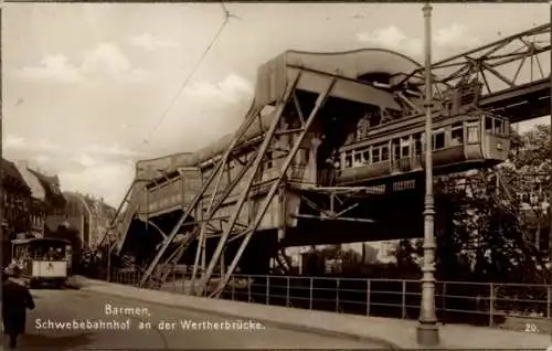 Ak Barmen Wuppertal, Schwebebahnhof Wertherbrücke, Straßenbahn