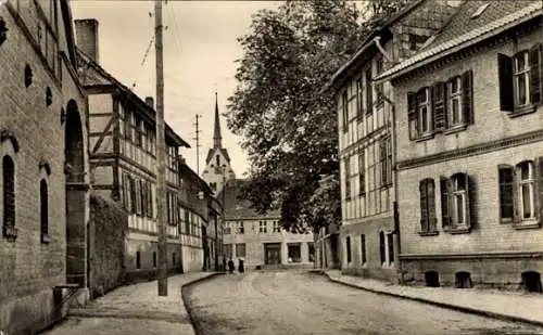 Ak Pabstorf Huy im Harz, Dorfmitte, Fachwerkhäuser, Kirchturm