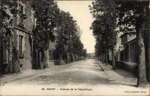 Ak Juvisy Essonne, Avenue de la Republique