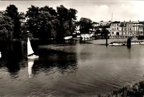 Ak Zehdenick, an der Havel, Segelboot