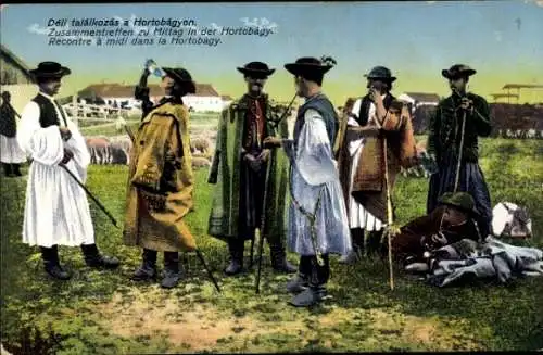 Ak Zusammentreffen zu Mittag in der Hortobagy, Ungarische Volkstracht