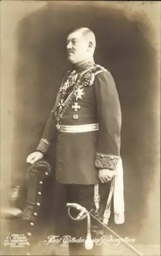 Ak Fürst Wilhelm von Hohenzollern-Sigmaringen, Portrait in Uniform