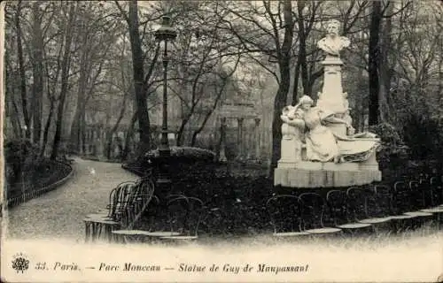 Ak Paris VIIIe Élysée, Parc Monceau, Statue von Guy de Maupassant