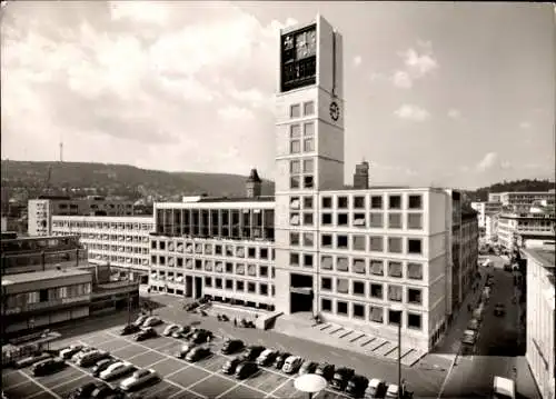 Ak Stuttgart in Württemberg, Rathaus, Fernsehturm, Parkplatz