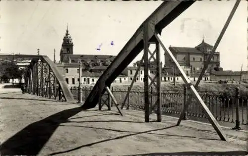 Ak Talavera de la Reina Toledo Kastilien La Mancha Spanien, Blick von der Brücke, Kirche