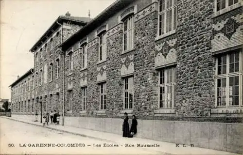 Ak La Garenne Colombes Hauts de Seine, Les Ecoles, Rue Rousselle