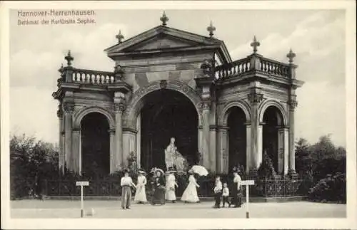 Ak Herrenhausen Hannover in Niedersachsen, Denkmal der Kurfürstin Sophie