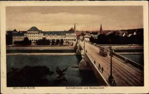Ak Mülheim an der Ruhr, Schlossbrücke mit Badeanstalt, Straßenbahn