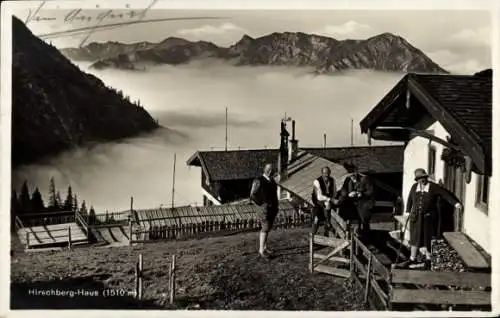 Ak Tegernsee in Oberbayern, Hirschberg-Haus, Nebelmeer, Wanderer