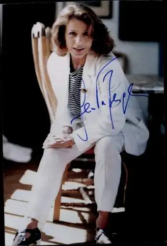 Ak Schauspielerin Senta Berger, Portrait, Autogramm