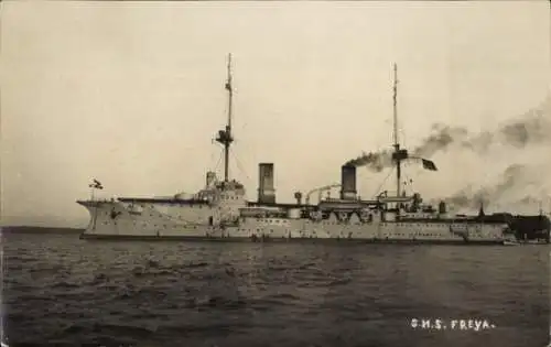 Foto Ak Deutsches Kriegsschiff, SMS Freya, Großer Kreuzer, Kaiserliche Marine