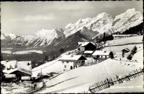 Ak Mösern Telfs in Tirol, Teilansicht, Gebirge, Winter