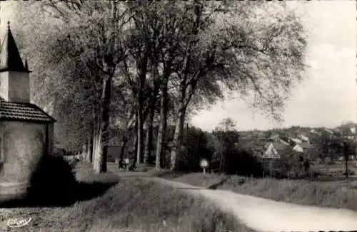 Ak Selles Haute-Saône, Le Chapelle et l'entree du pays cote Vauvilliers