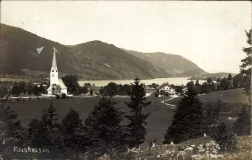 Foto Ak Fischhausen Schliersee in Oberbayern, Panorama, Kirche