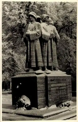 Foto Ak Bad Pyrmont in Niedersachsen, Kriegerdenkmal