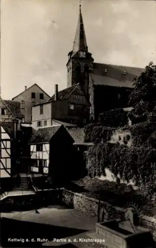 Ak Kettwig Essen im Ruhrgebiet, Altstadt an der Kirchtreppe, Kirche