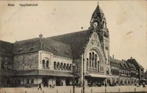 Ak Metz Moselle, Bahnhof, Straßenansicht