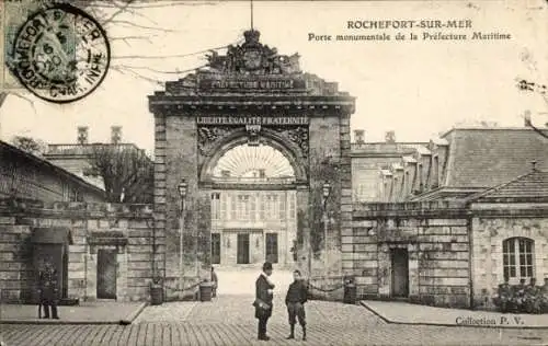 Ak Rochefort sur Mer Charente Maritime, Porte monumentale de la Prefecture Maritime