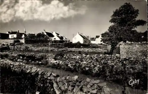 Ak Saint Julien de Quiberon Morbihan, Vue sur le Village