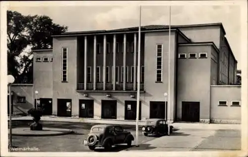 Ak Weimar in Thüringen, Weimarhalle, Autos