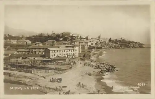 Ak Genova Genua Liguria, Blick auf Strand und Stadt