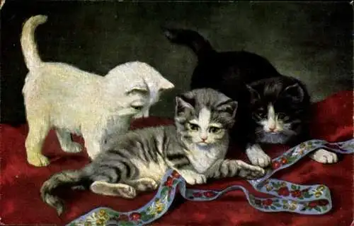 Ak Drei Katzen spielen mit einem Stoffband