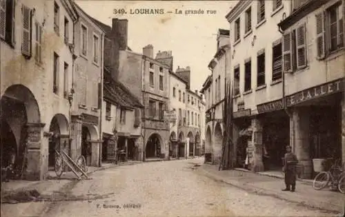 Ak Louhans Saône-et-Loire, La Grande Rue