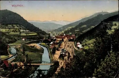 Ak Wolfach im Schwarzwald, Bahnhof, Panorama