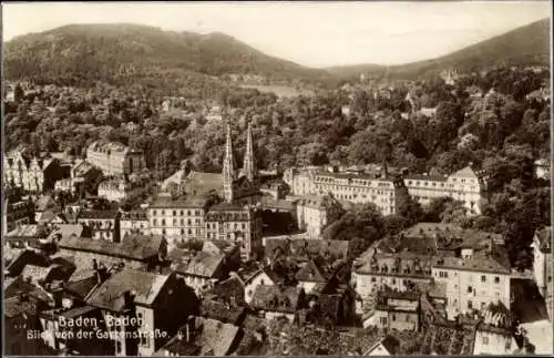 Ak Baden Baden am Schwarzwald, Blick von der Gartenstraße, Totale