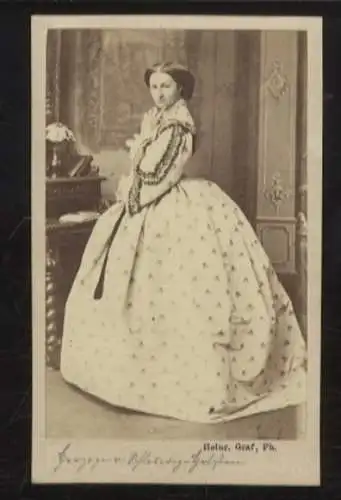 CdV Portrait Adelheid Herzogin v. Schleswig-Holstein-Augustenburg, geb. zu Hohenlohe-Langenberg