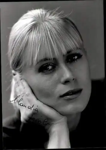 Ak Schauspielerin Claudia Ziegler, Portrait, Autogramm