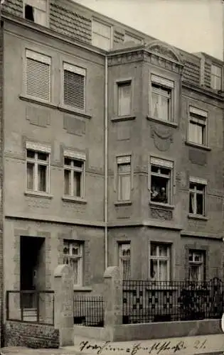 Foto Ak Augsburg in Schwaben, Straßenpartie, Wohnhaus