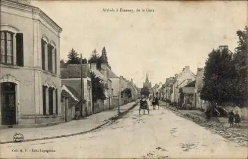 Ak Fresnay-sur-Sarthe, de la Gare