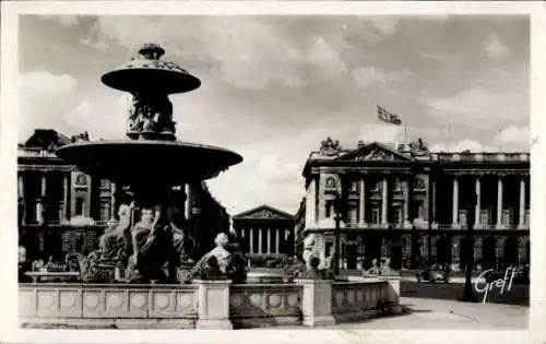 Ak Paris VIII., Place de la Concorde vers la Madeleine, Brunnen